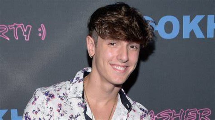 TikTok Stars Bryce Hall and Addison Rae Spotted Kissing While in Couple