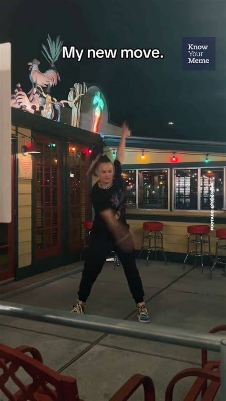 TikTok thot milking it Scrolller