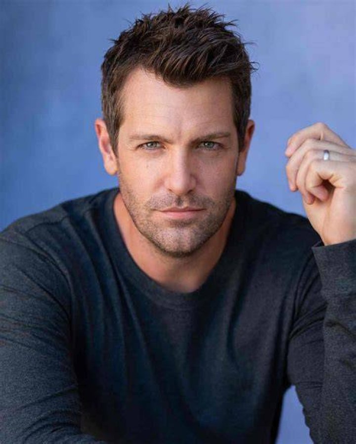 Tim Ross Movies, Age & Biography