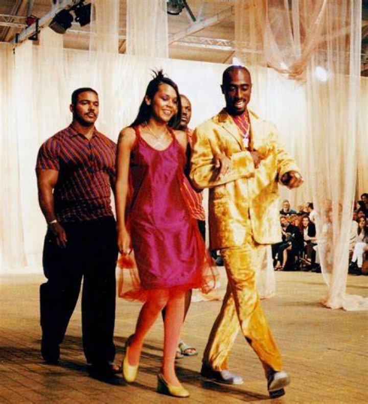 Tupac Shakur & fiance Kidada Jones