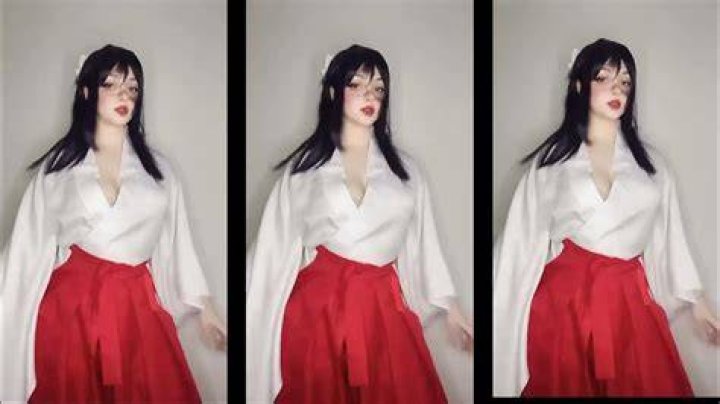 Utahime Cosplay Dance On Ah Ah Ashi Ashi phonk Song Ashi Ashi Cosplay