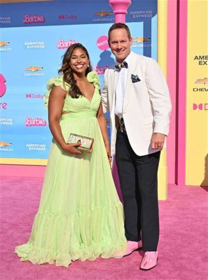 Who Is Jonathan Knight's Wife: A Look At Their Marriage