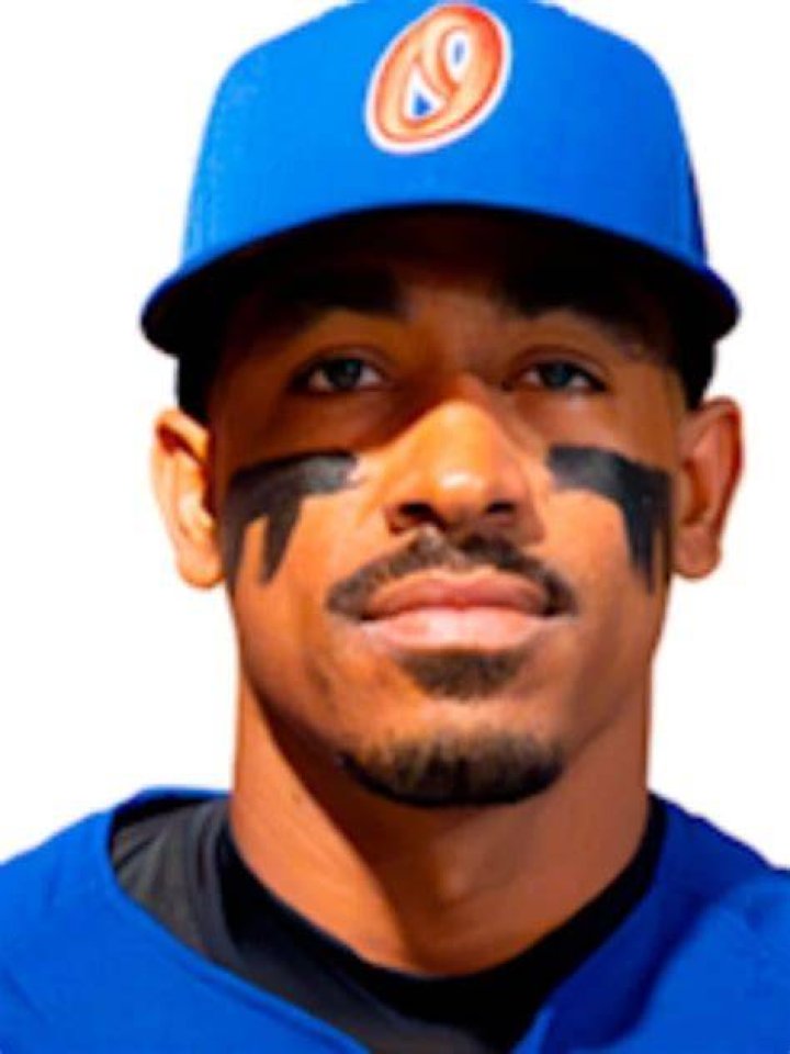 Who is Santos? Wiki, Age, Biography, Wife, Children, Family