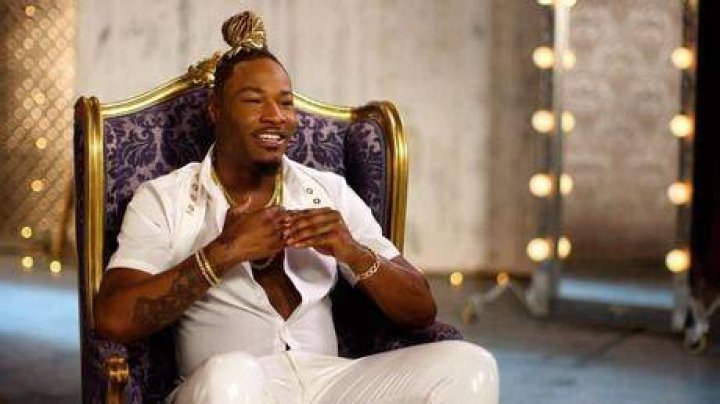 ZellSwag Bio, Age, Sexuality, Wife, Career, Net Worth 2020 The Frisky