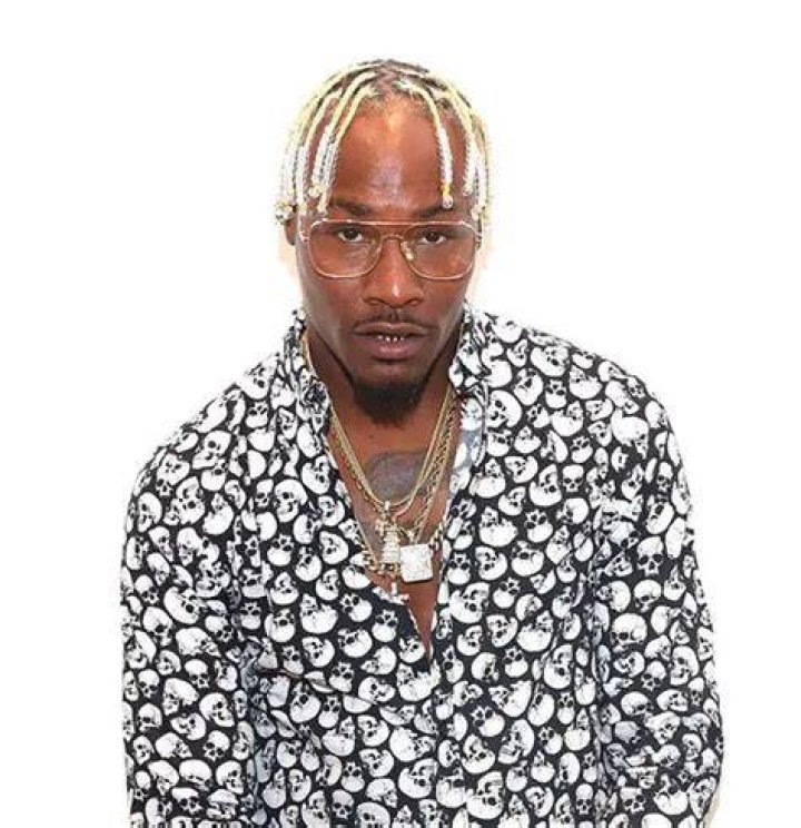 ZellSwag Married And Has Wife? Because Everybody Questioning He's 'Gay'